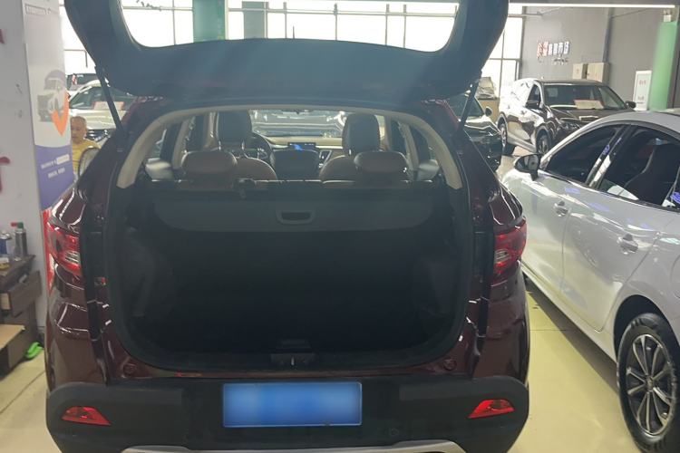 Used Soueast DX7 2015 1.5T Automatic Luxury Model Trunk