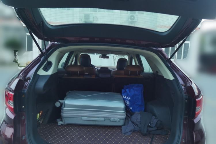 Used Soueast DX7 2015 1.5T Manual Luxury Model Trunk