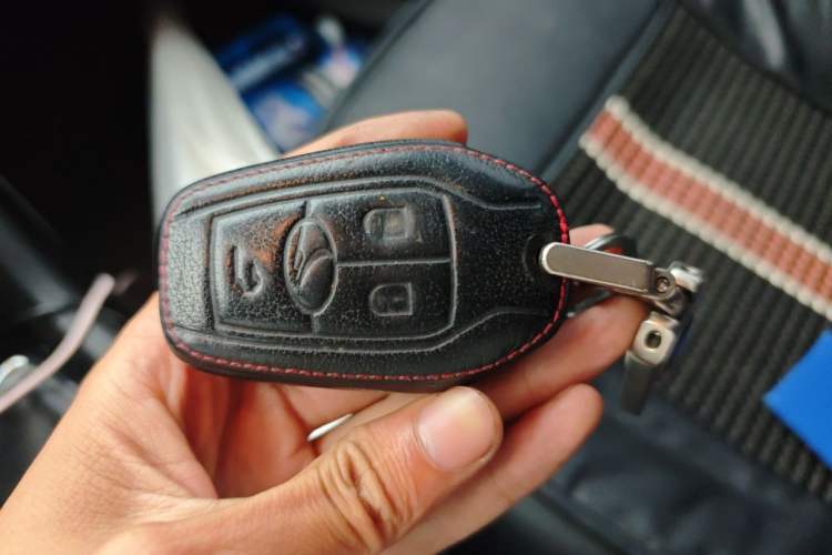 Used Soueast DX7 2015 1.5T Manual Luxury Model Vehicle Key