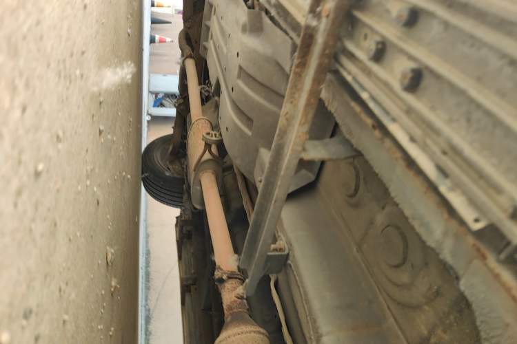 Used Soueast DX7 2015 1.5T Manual Luxury Model Chassis Front Right