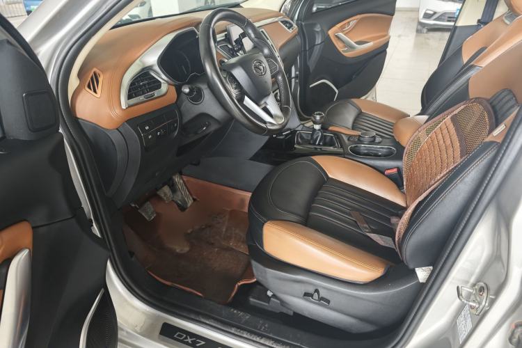 Used Soueast DX7 2015 1.5T Manual Luxury Model Driver Seat