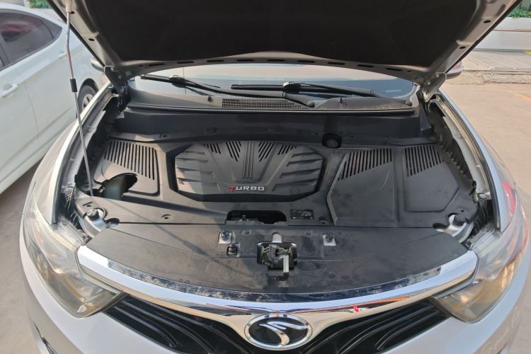 Used Soueast DX7 2015 1.5T Automatic Prestige Model Engine Bay
