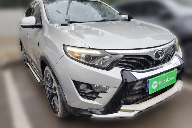 Used Soueast DX7 2015 1.5T Automatic Luxury Model Front Right 45 Deg