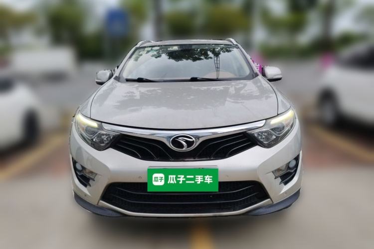 Used Soueast DX7 2015 1.5T Manual Luxury Model Front