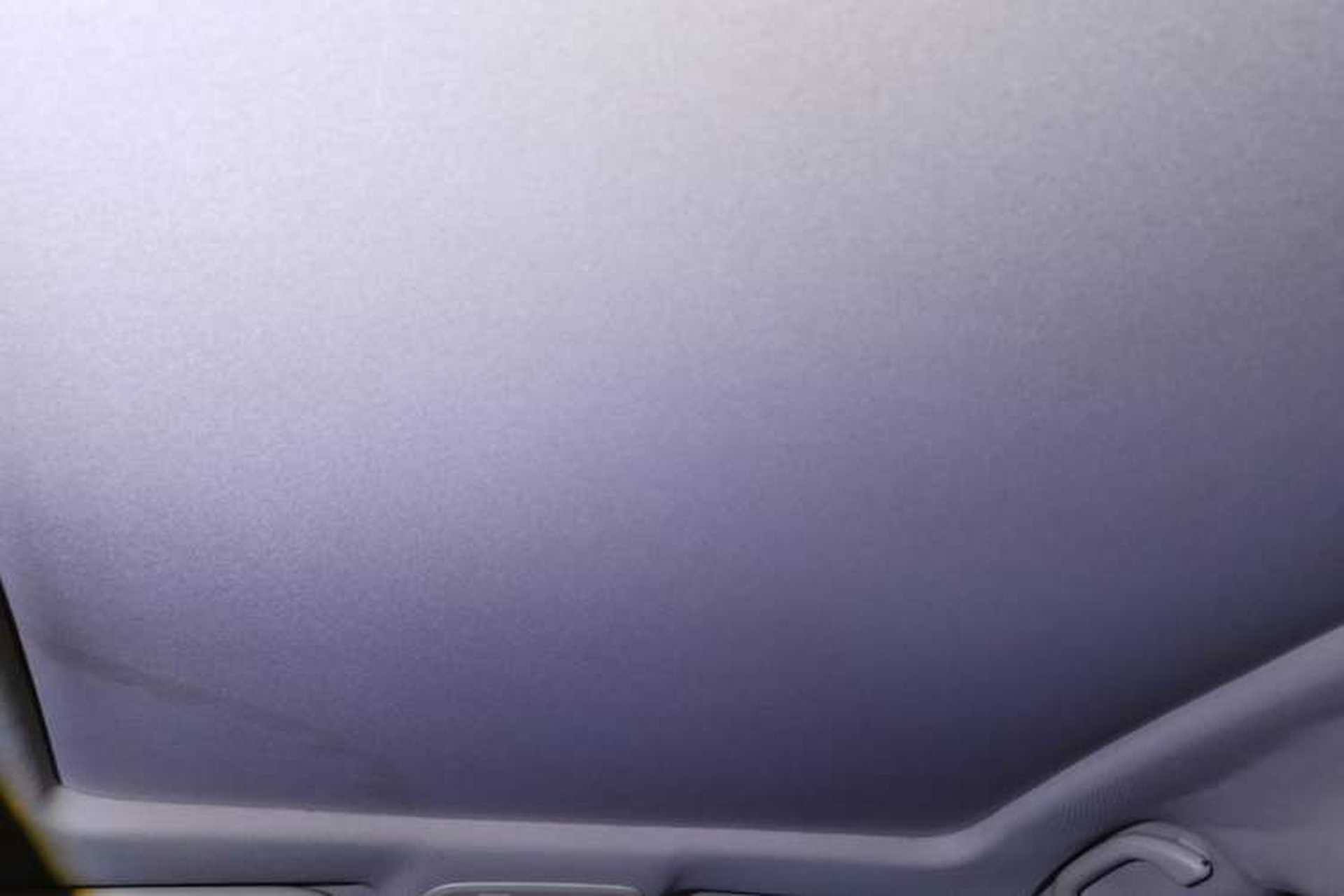 Used Soueast DX7 2015 1.5T Automatic Luxury Model Headliner