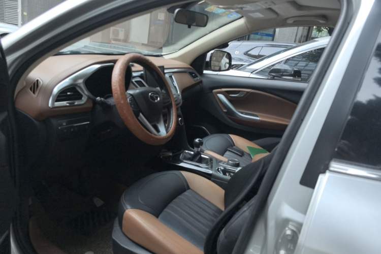 Used Soueast DX7 2015 1.5T Manual Luxury Model Left Front Seat