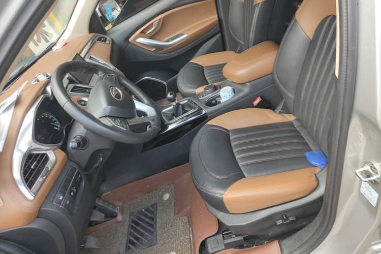Used Soueast DX7 2015 1.5T Manual Luxury Model Left Front Seat