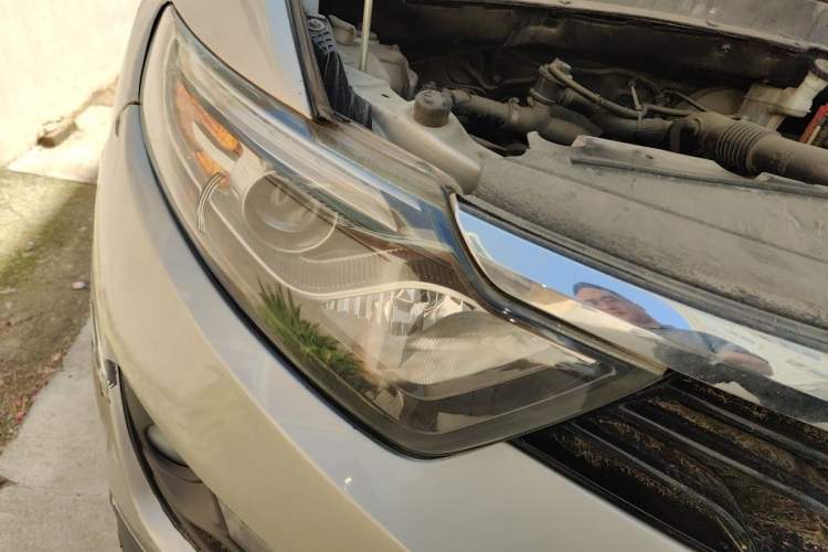 Used Soueast DX7 2015 1.5T Manual Luxury Model Right Front Headlight