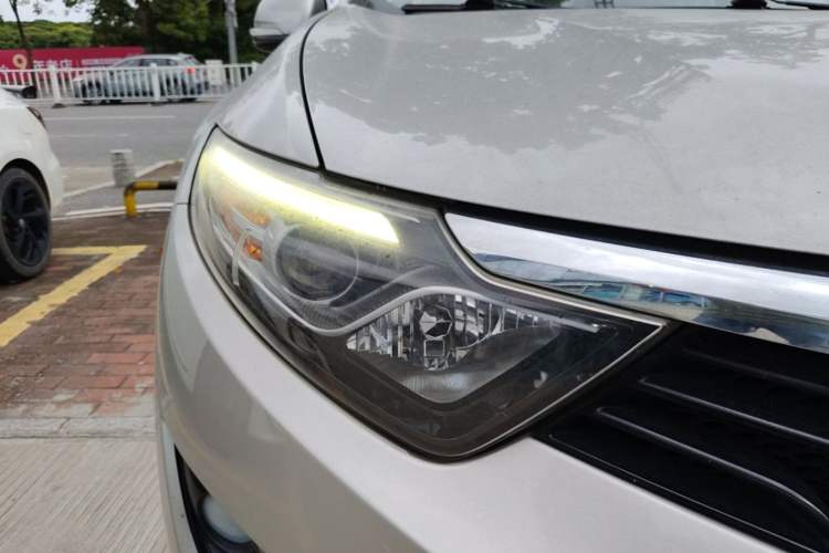 Used Soueast DX7 2015 1.5T Manual Luxury Model Right Front Headlight