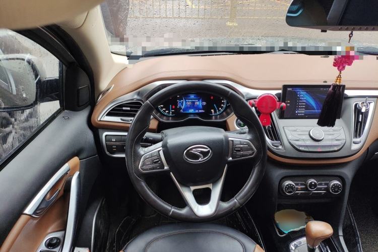 Used Soueast DX7 2015 1.5T Automatic Luxury Model Steering Wheel