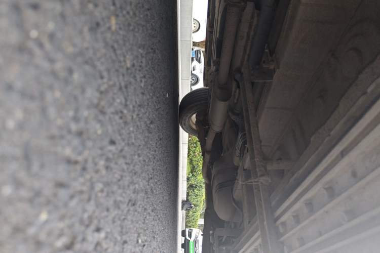 Used Soueast DX7 2015 1.5T Automatic Prestige Model Chassis Front Left