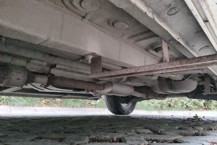 Used Soueast DX7 2015 1.5T Automatic Prestige Model Chassis Front Left