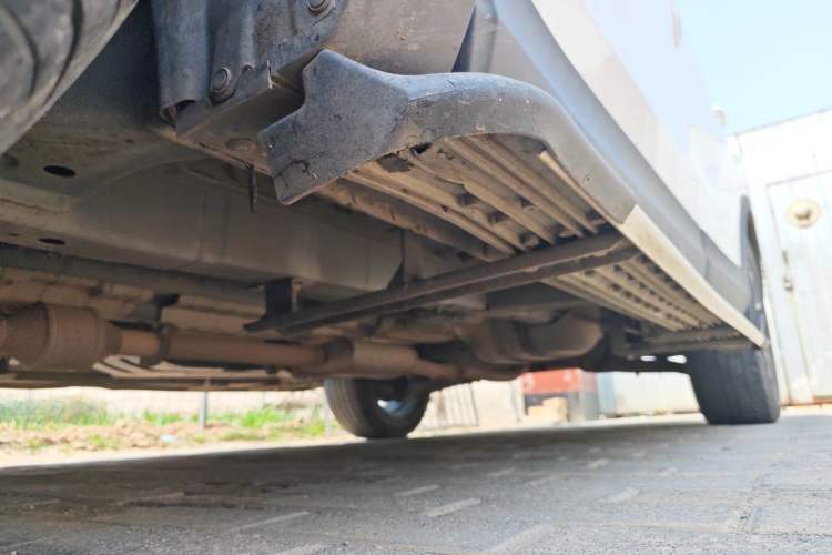 Used Soueast DX7 2015 1.5T Automatic Prestige Model Chassis Front Left
