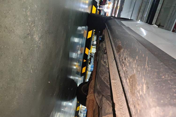 Used Soueast DX7 2015 1.5T Manual Luxury Model Chassis Front Right
