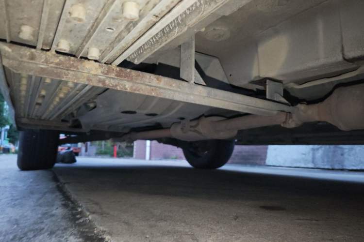 Used Soueast DX7 2015 1.5T Automatic Elite Model Chassis Front Right
