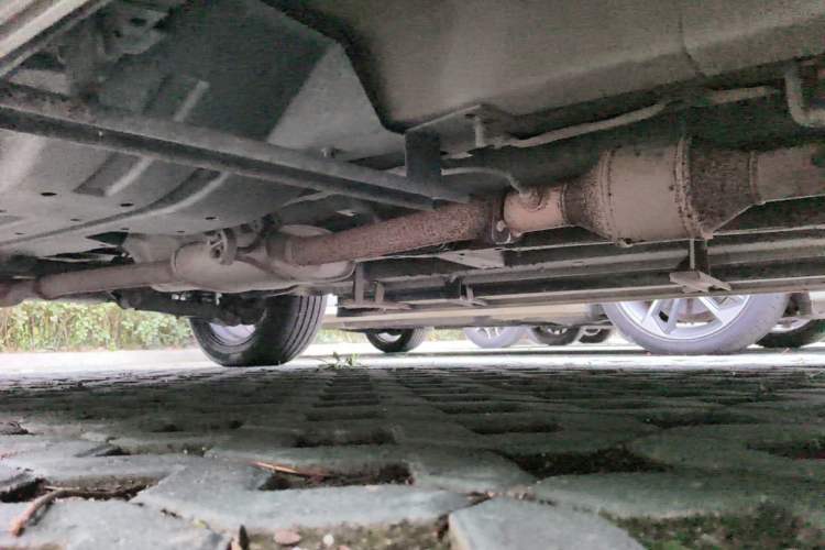 Used Soueast DX7 2015 1.5T Automatic Prestige Model Chassis Front Right