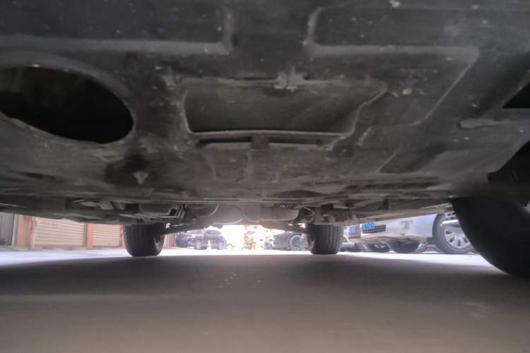 Used Soueast DX7 2015 1.5T Manual Elite Model Chassis Front