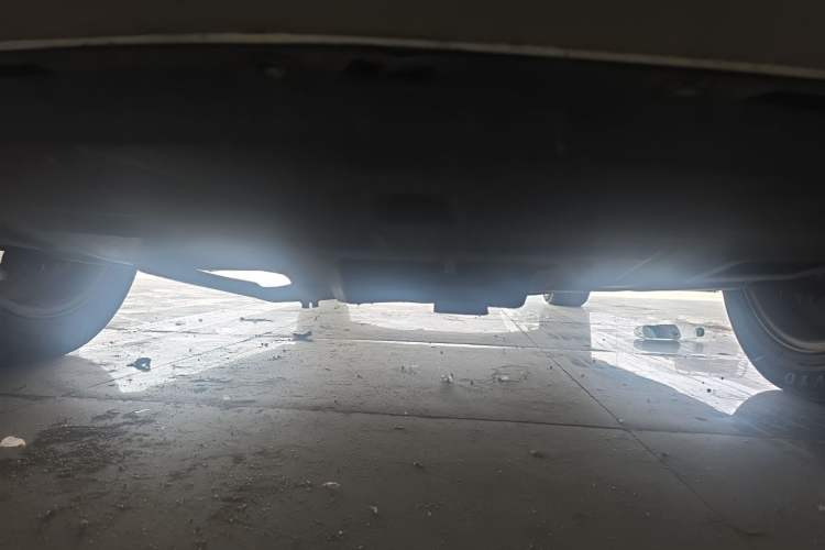 Used Soueast DX7 2015 1.5T Automatic Luxury Model Chassis Front