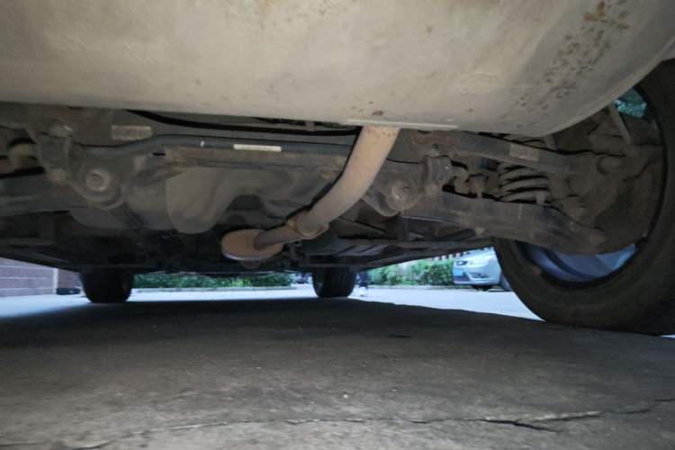 Used Soueast DX7 2015 1.5T Automatic Elite Model Chassis Rear