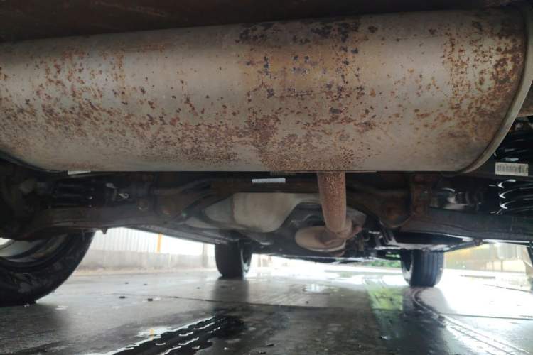 Used Soueast DX7 2015 1.5T Manual Luxury Model Chassis Rear