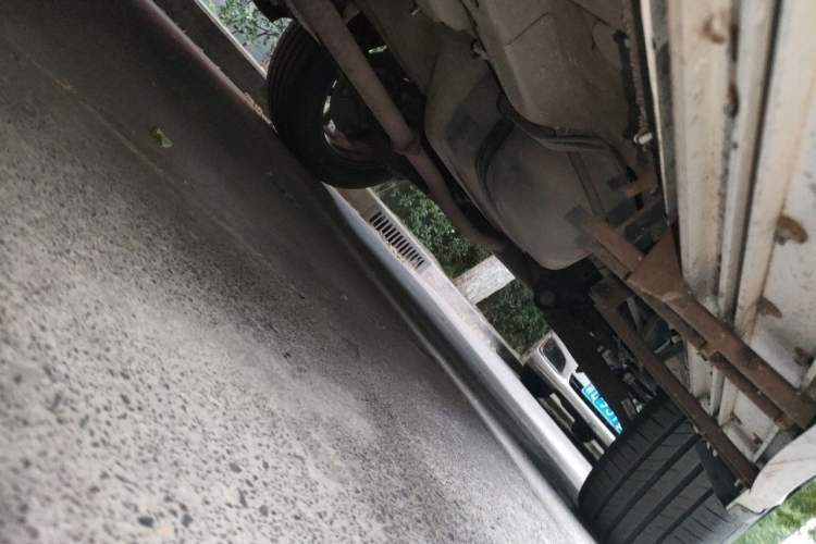 Used Soueast DX7 2015 1.5T Automatic Luxury Model Chassis Rear Left