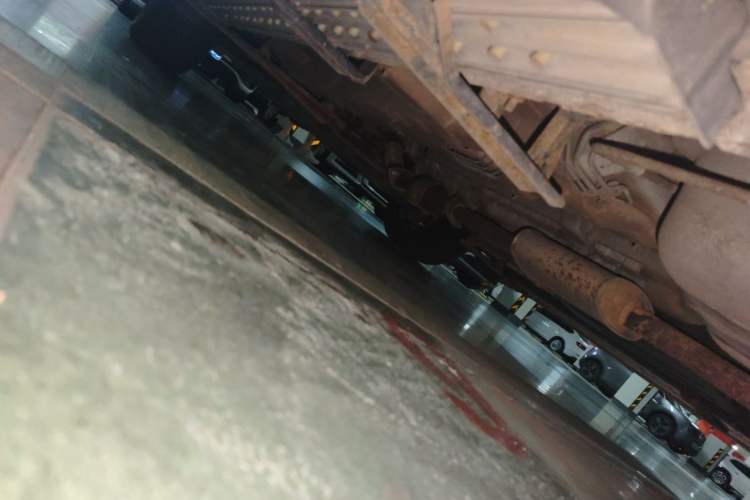 Used Soueast DX7 2015 1.5T Automatic Luxury Model Chassis Rear Left