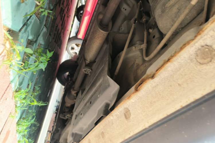 Used Soueast DX7 2015 1.5T Automatic Prestige Model Chassis Rear Right