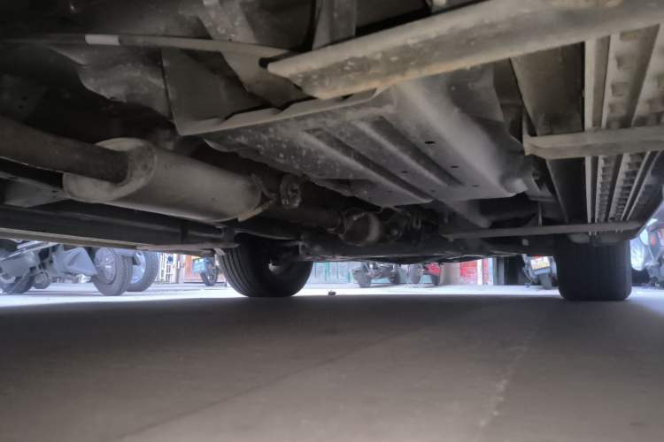 Used Soueast DX7 2015 1.5T Manual Elite Model Chassis Rear Right