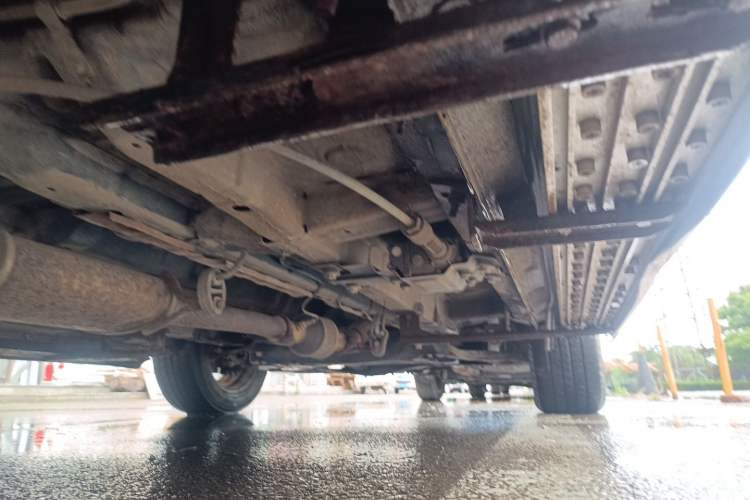 Used Soueast DX7 2015 1.5T Manual Luxury Model Chassis Rear Right