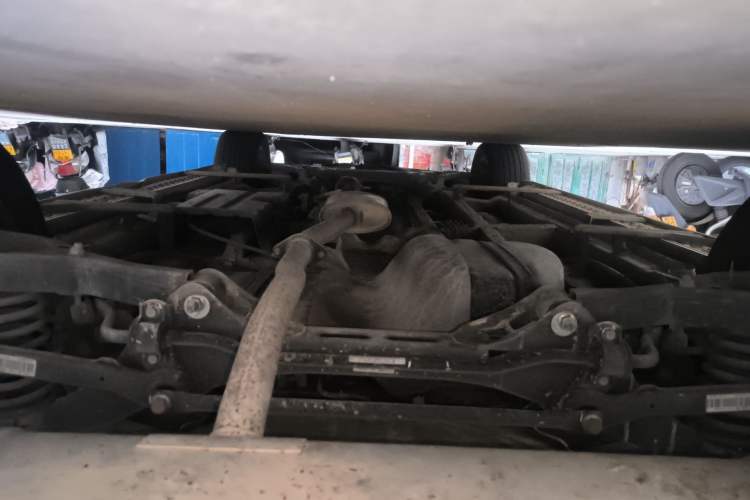 Used Soueast DX7 2015 1.5T Manual Elite Model Chassis Rear