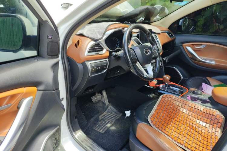 Used Soueast DX7 2015 1.5T Automatic Prestige Model Driver Seat
