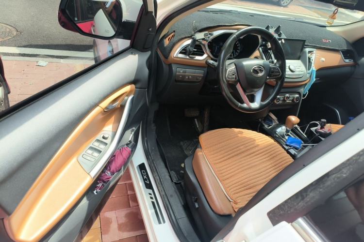 Used Soueast DX7 2015 1.5T Automatic Prestige Model Driver Seat
