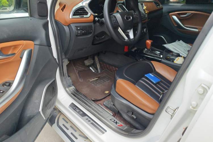 Used Soueast DX7 2015 1.5T Automatic Luxury Model Driver Seat