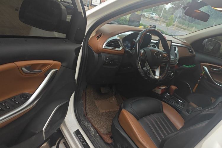 Used Soueast DX7 2015 1.5T Automatic Luxury Model Driver Seat