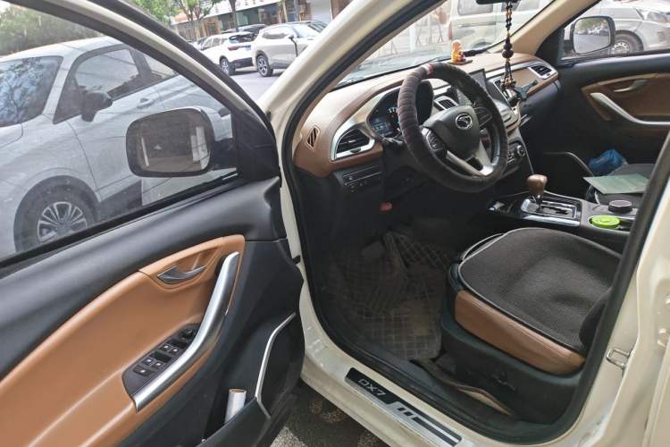Used Soueast DX7 2015 1.5T Automatic Luxury Model Driver Seat