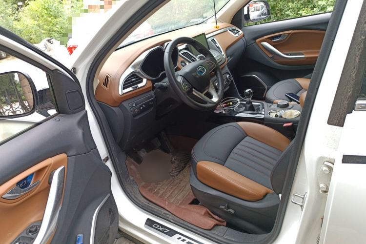 Used Soueast DX7 2015 1.5T Manual Luxury Model Driver Seat