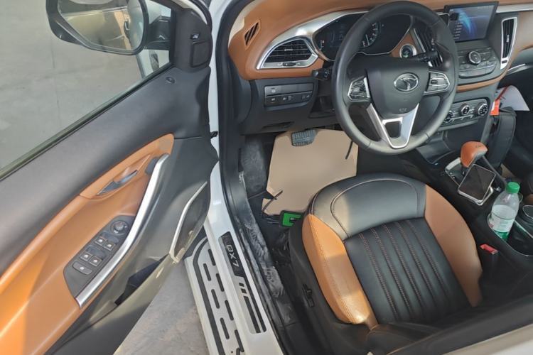 Used Soueast DX7 2015 1.5T Automatic Prestige Model Driver Seat