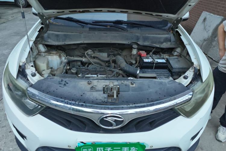 Used Soueast DX7 2015 1.5T Automatic Elite Model Engine Bay