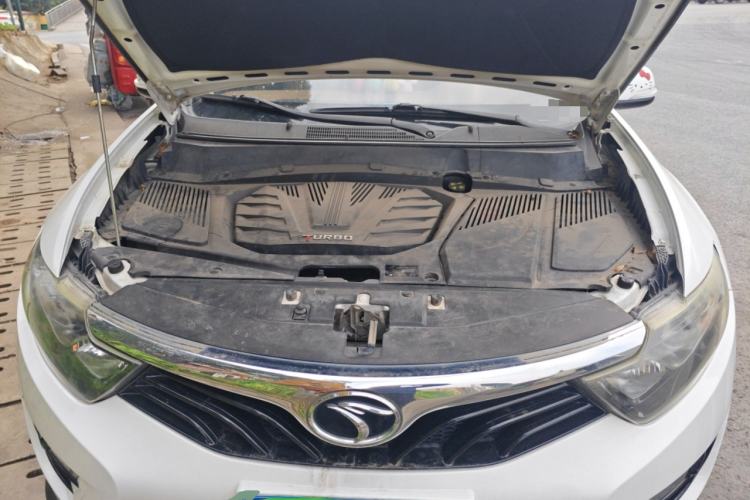 Used Soueast DX7 2015 1.5T Automatic Luxury Model Engine Bay