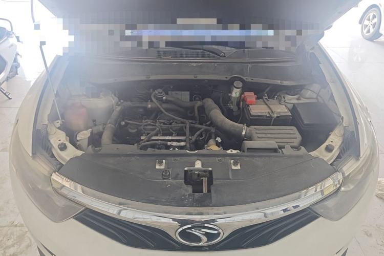 Used Soueast DX7 2015 1.5T Automatic Luxury Model Engine Bay