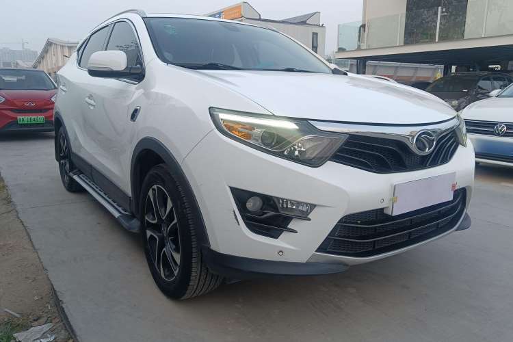 Used Soueast DX7 2015 1.5T Manual Luxury Model Exterior 1