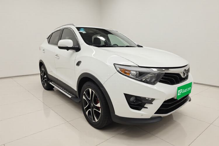 Used Soueast DX7 2015 1.5T Automatic Prestige Model Exterior 1