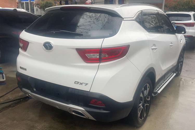 Used Soueast DX7 2015 1.5T Automatic Luxury Model Exterior 3