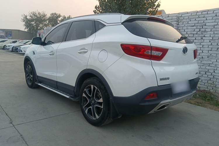 Used Soueast DX7 2015 1.5T Manual Luxury Model Exterior 3