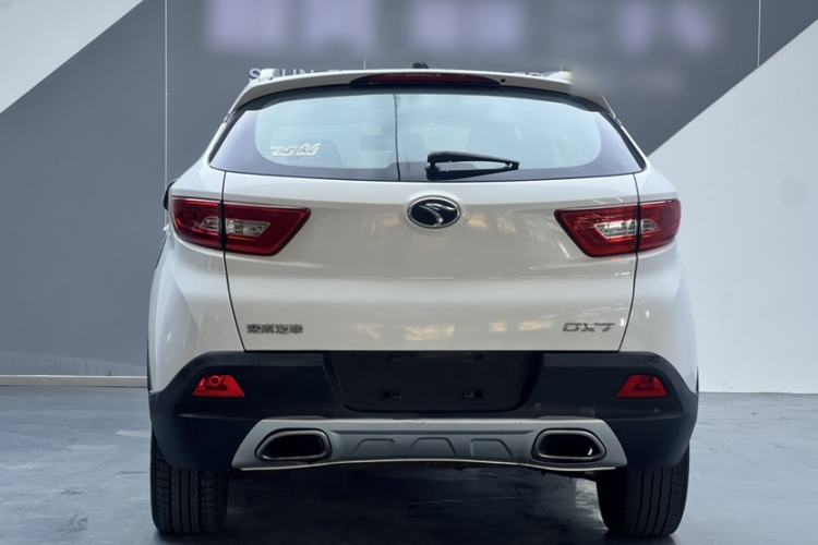 Used Soueast DX7 2015 1.5T Automatic Prestige Model Exterior 4