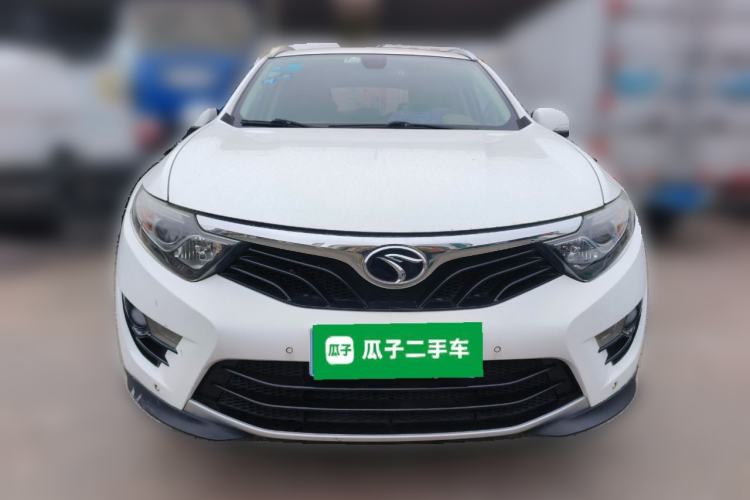 Used Soueast DX7 2015 1.5T Manual Luxury Model Front