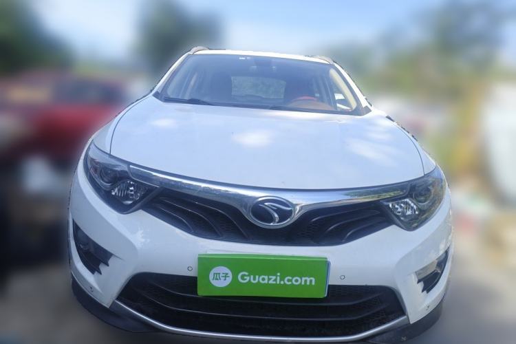 Used Soueast DX7 2015 1.5T Manual Elite Model Front