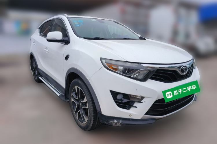 Used Soueast DX7 2015 1.5T Manual Luxury Model Front Right 45 Deg