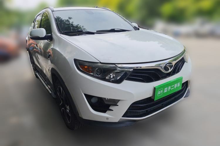 Used Soueast DX7 2015 1.5T Automatic Luxury Model Front Right 45 Deg