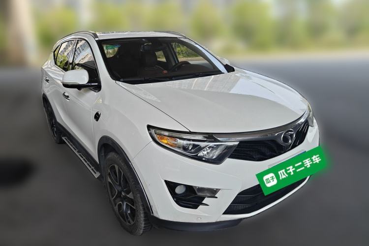 Used Soueast DX7 2015 1.5T Automatic Prestige Model Front Right 45 Deg
